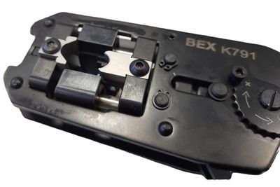 CRIMP TOOL FOR RJ45 CONNECTORS K791 CRIMP TOOL FOR RJ45 CONNECTORS K791