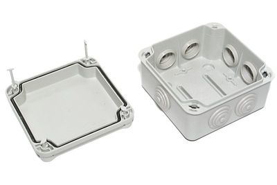 WATERPROOF PLASTIC ENCLOSURE 64x108x108mm