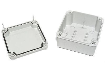 WATERPROOF PLASTIC ENCLOSURE 64x108x108mm