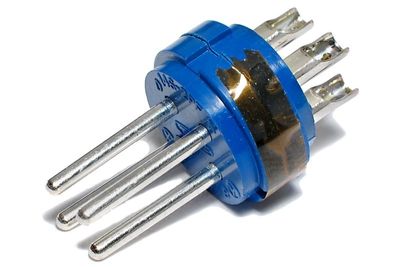 MIL-MALE 4X 14S-SIZED SHELL MIL-MALE 4X 14S-SIZED SHELL