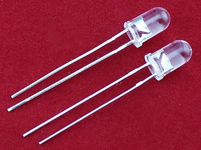 SOME IR LEDS 5mm 2pcs