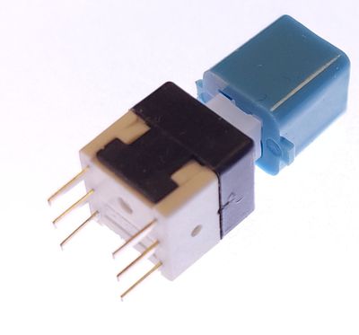 SMALL LATCHING 2-POLE SWITCH
