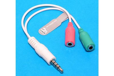 Ø3,5mm SMARTPHONE AUDIO SPLITTER (MIC+STEREO) Ø3,5mm SMARTPHONE AUDIO SPLITTER (MIC+STEREO)