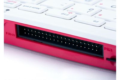 Raspberry Pi 400 (SE Keyboard) Raspberry Pi 400 (SE Keyboard)