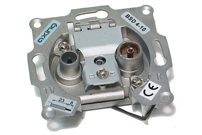 Axing BIDIRECTIONAL ANTENNA WALL BOX FM/TV Axing BIDIRECTIONAL ANTENNA WALL BOX FM/TV